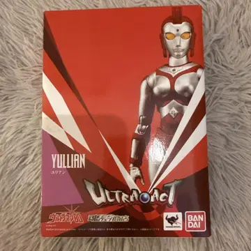 ULTRA-ACT 율리안 울트라맨80 울트라 액트