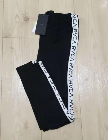 루카 레깅스 팬츠
