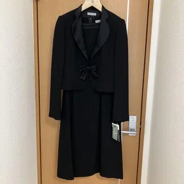 블랙 포멀 앙상블