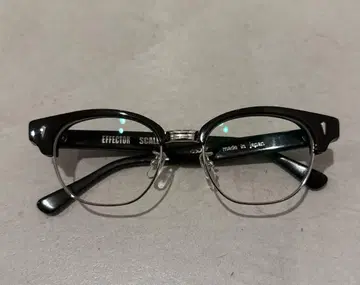 EFFECTOR SCALE 일본제 블랙 프레임 안경