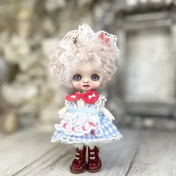 28 미니 브라이스 아웃핏