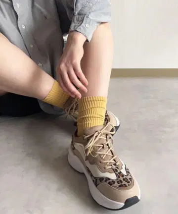 lus. 배색 어글리 스니커즈
