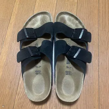 Birkenstock 블랙 2 스트랩 샌들 40 (내로우 폭)
