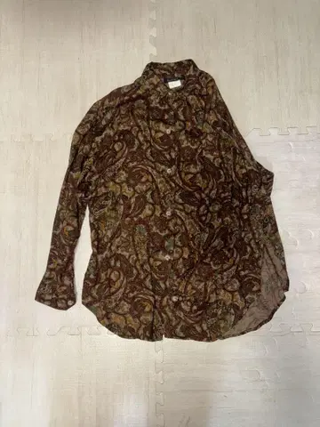 Country Shop 페이즐리 무늬 긴팔 셔츠