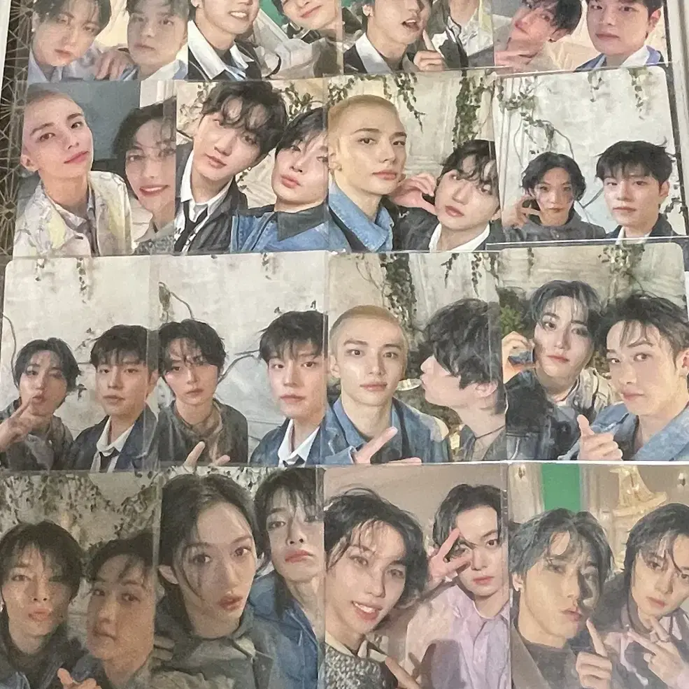 STRAY KIDS | 스트레이키즈 (On hand, all units available) SKZ