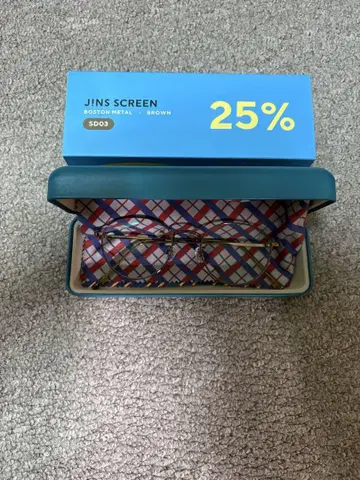 JINS 블루라이트 차단 안경 25% 덤 증정