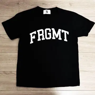 FRAGMENT UNIVERSITY 티셔츠 S 사이즈 블랙
