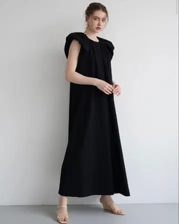 [ Acka. ] drape one-piece