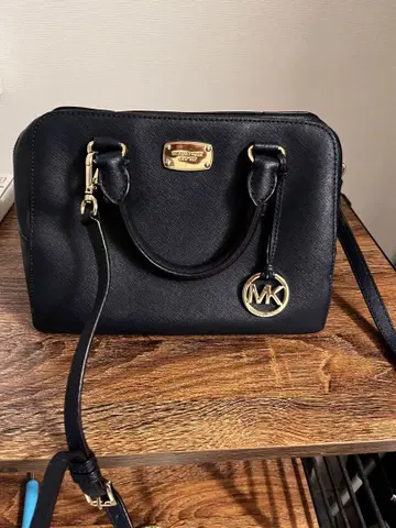 Michael Kors 블랙 핸드백