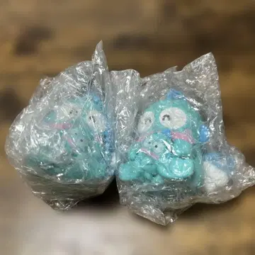 산리오 캐릭터즈 시크릿 참 한교동 2개