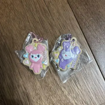 TWICE LOVELYS 비스킷&참 허벅지 사나