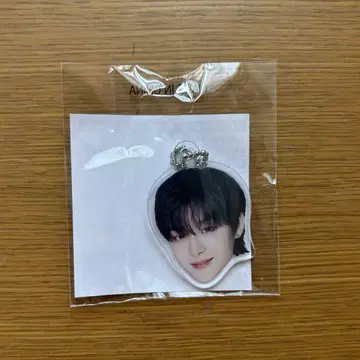 TREASURE 지훈 얼굴 아크링 키링