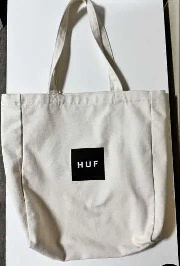 HUF 화이트 토트백