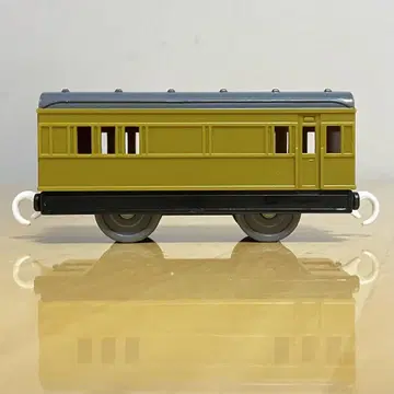 TOMY 프라레일 T-20 스플래터&도치 여객차 토마스와 친구들