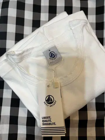 새상품 쁘띠 바토 포원 코트 M