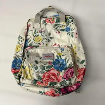 가격 인하! Cath Kidston 플로럴 백팩 보타니컬 여성용