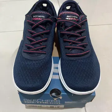 스케쳐스 GOWALK 네이비 여성용 스니커즈 23cm