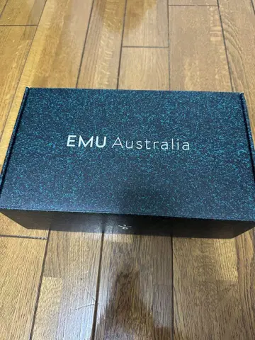 EMU 모카신