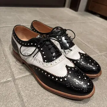 Church's 윙 팁 가죽 신발 BURWOOD 35.5