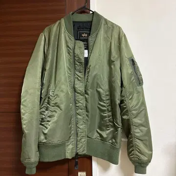 MA-1 스타일 자켓 올리브