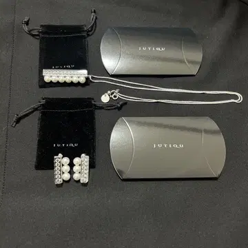 JUTIQU 실버 펄 목걸이 & 귀걸이