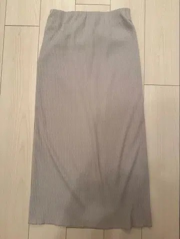 NOBLE 토탄 골지 타이트 스커트