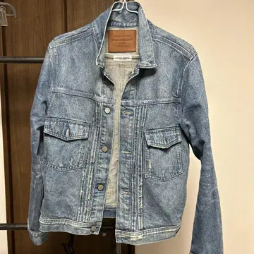 라이트 블루 데님 자켓