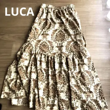 LUCA 루카 레이디 랙 루카 꽃무늬 플레어 스커트 베이지와 브라운
