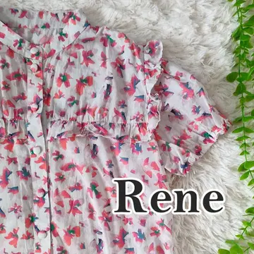 Rene 플라워 프린트 블라우스 반팔 프릴 노카라 밴드 카라