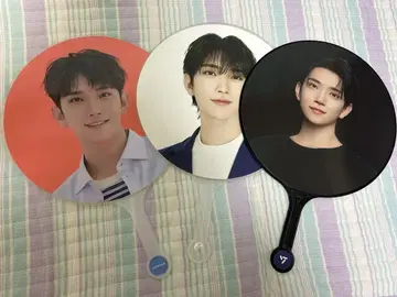 SEVENTEEN 조슈아 부채 세트