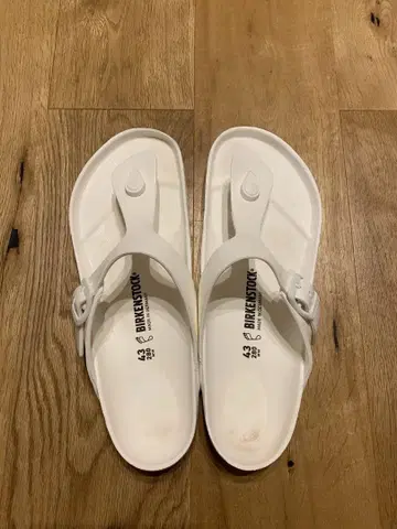[ BIRKENSTOCK 쪼리 샌들 화이트 43 기제 ]