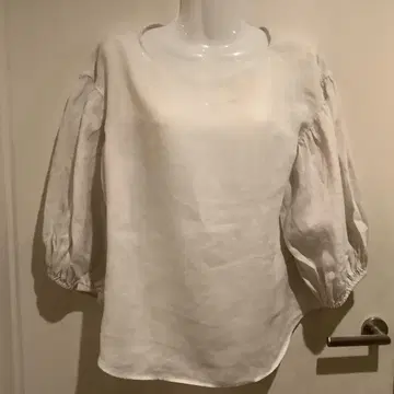린넨 화이트 벌룬 슬리브 블라우스 린넨 100% 미사용