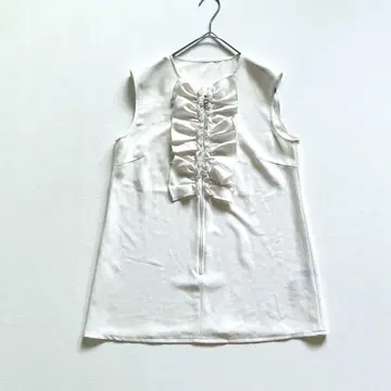 Rene 르네 최근 모델 프론트 프릴 블라우스 까멜리아 지퍼 화이트