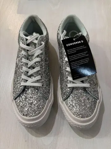 CONVERSE/실버 스니커즈/24cm/미사용 새상품