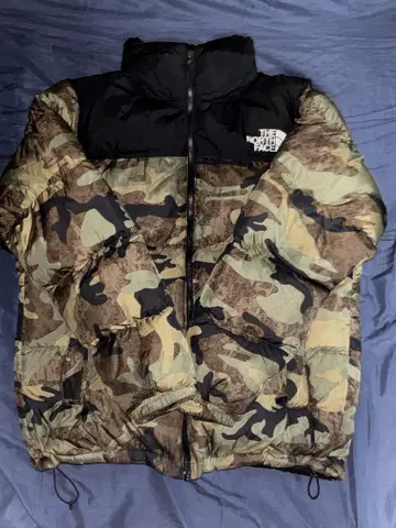 THE NORTH FACE 눕시 카모 카모플라쥬 다운 자켓