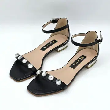 새상품급 다이애나 (22cm) 플랫 샌들 비쥬 가죽 일본제 블랙