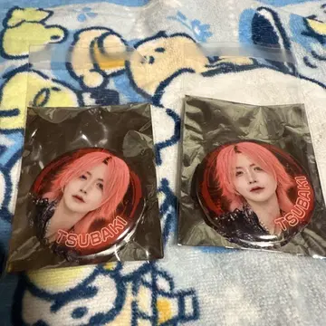 꿈을 먹는 네온 츄바키 캔뱃지