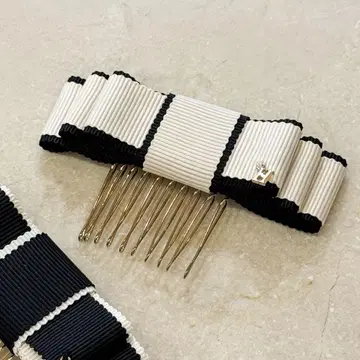 herlipto Bicolor Ribbon Hair Comb