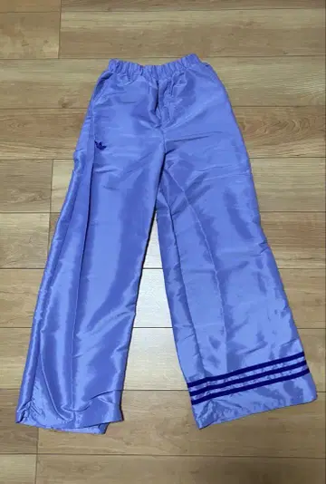 adidas 라벤더 스트라이프 와이드 팬츠 A/S 160/68A