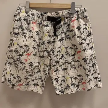 WILD THINGS 플라밍고 패턴 숏팬츠