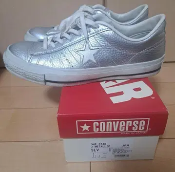 레어 한정판 CONVERSE ONE STAR METALLIC 실버