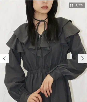 jouetie 숄더 프릴 벨트 롱 원피스 그레이