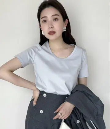 anuans 실크 터치 코튼 U넥 T 색스 블루 M 사이즈