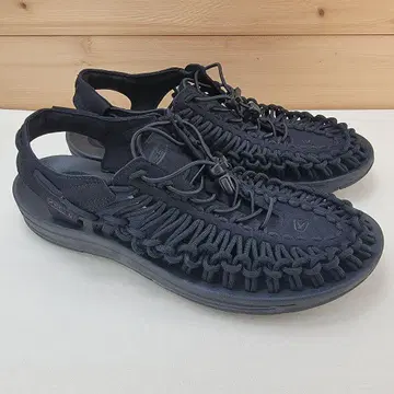킨 유니크 샌들 블랙 28cm