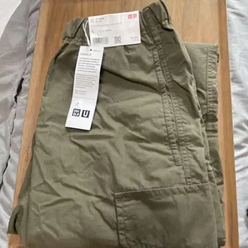 유니클로U UNIQLOU 와이드 핏 파라슈트 카고 팬츠 s