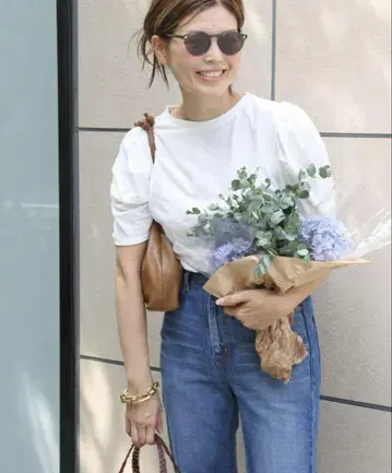 Deuxieme Classe CELERI 셀리 PUFF 티셔츠