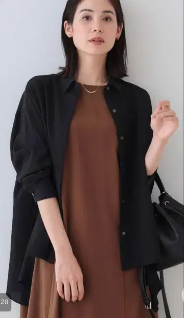 INDIVI 인디비 손수건단 에어리 블라우스 셔츠 블랙