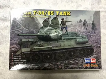 취미 보스 1/48 러시아 탱크 T34/85