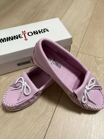 MINNETONKA UNBEADED KILTY 모카신 핑크 5