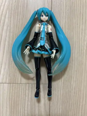 figma 하츠네 미쿠 2.0 피규어